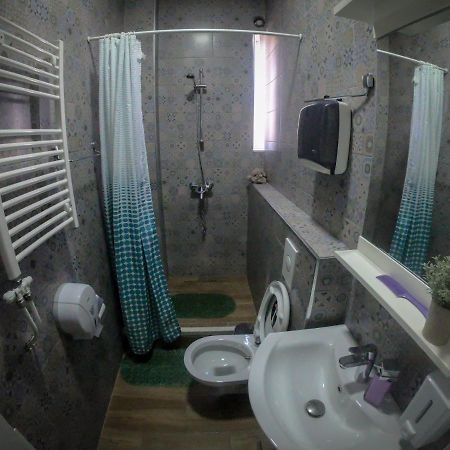 Apartamento Urban Cozy Retreat Pristina Exterior foto